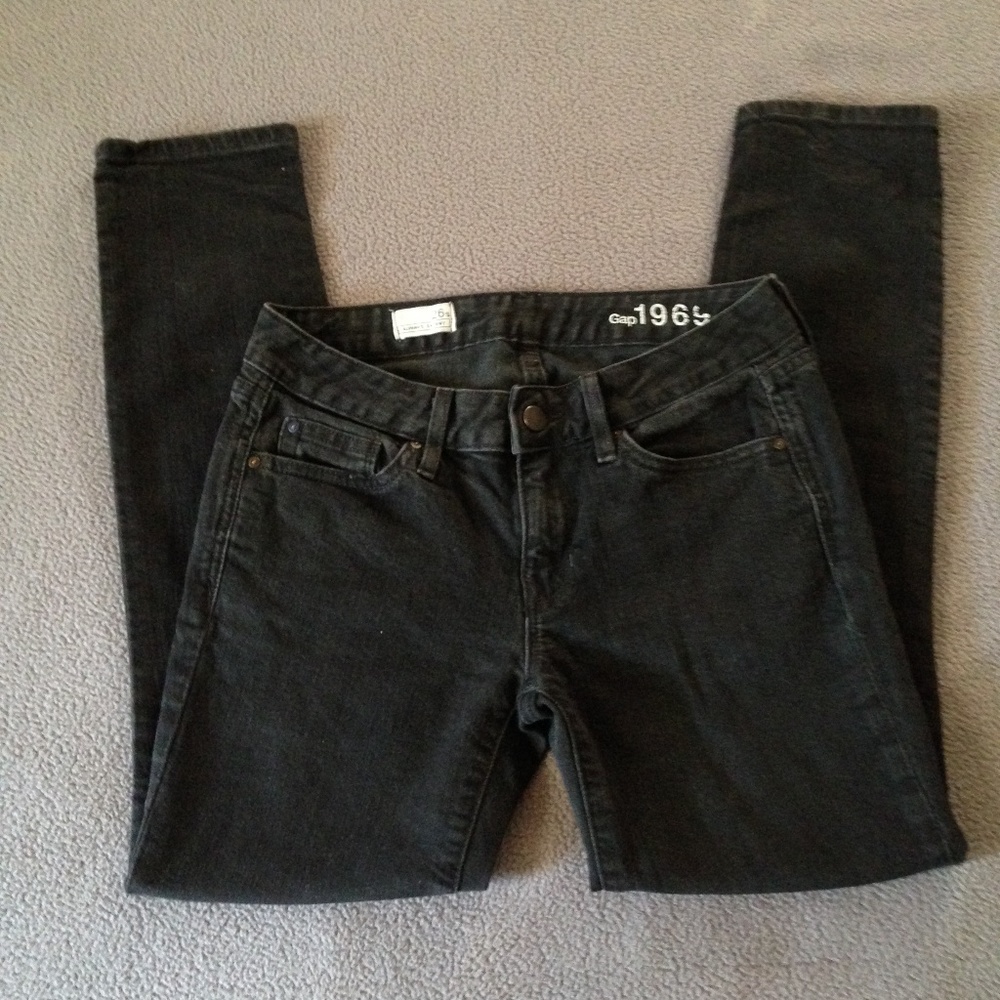 GAP 1969 always skinny  women jeans. black  26s